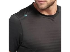 Rhone Swift Short Sleeve -Men's Sports Fashion 100030 01 4 2