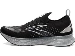 Brooks Levitate StealthFit 6