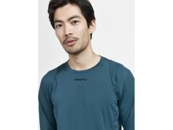 Craft ADV Essence Long Sleeve Tee 29 Craft ADV Essence Long Sleeve Tee -Men's Sports Fashion 1908754 678000 ADV Essence LS Tee M Closeup3
