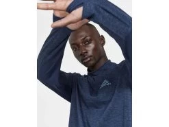 Craft ADV SubZ Wool Running Tee 2 -Men's Sports Fashion 1911332 698000 ADVSubZWoolLSTee2M Closeup3 1024x1024 1