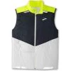 Brooks Run Visible Insulated Vest -Men's Sports Fashion 211407 134 LF Run Visible Insulated Vest