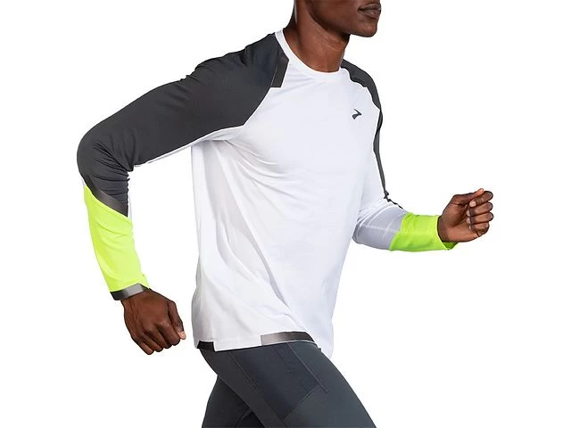 Brooks Run Visible Long Sleeve 5 Brooks Run Visible Long Sleeve - Image 3