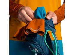 Brooks High Point Waterproof Jacket -Men's Sports Fashion 211448 411 D3 High Point Waterproof Jacket