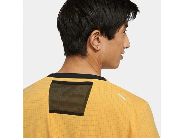 Nike DriFit Rise 365 Short Sleeve Trail 17 Nike DriFit Rise 365 Short Sleeve Trail - Image 15