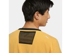 Nike DriFit Rise 365 Short Sleeve Trail 27 Nike DriFit Rise 365 Short Sleeve Trail -Men's Sports Fashion CZ9050 761 PHSYM003 2000