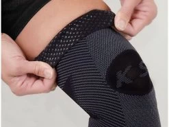 OS1st KS7 Knee Compression Sleeve Brace -Men's Sports Fashion KS7 Gel Image topband 1