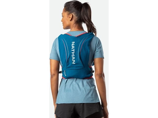 Nathan VaporAiress Lite 4L Hydration Vest 5 Nathan VaporAiress Lite 4L Hydration Vest - Image 3