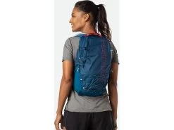 Nathan Crossover 15L Hydration Pack 19 Nathan Crossover 15L Hydration Pack -Men's Sports Fashion NS30350 60075 CrossoverPack15L onBody 6