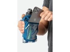 Nathan QuickSqueeze 12oz Insulated Handheld -Men's Sports Fashion NS70300 60127 QuickSqueezeIns12oz onBody 4 3