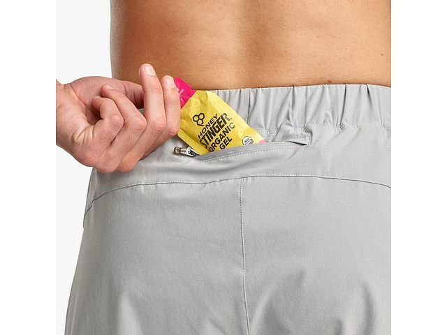 Saucony Outpace 7" Short 2022 9 Saucony Outpace 7" Short 2022 - Image 7