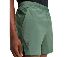 On Essential Shorts 32 On Essential Shorts -Men's Sports Fashion Small JPEG 1MD10120460 essential shorts ss23 ivy m g4