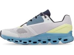 On Cloudstratus 2.0 -Men's Sports Fashion Small JPEG 39.98659 cloudstratus fw22 frost niagara m g4