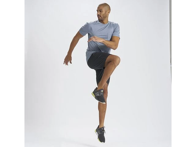 Vuori Tradewind Performance Tee 6 Vuori Tradewind Performance Tee - Image 4