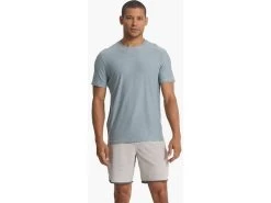 Vuori Strato Tech Tee -Men's Sports Fashion m strato tech tee V126 HSR 2 3