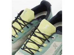 On Cloudvista Waterproof -Men's Sports Fashion on running cloudvista waterproof 7498276 6